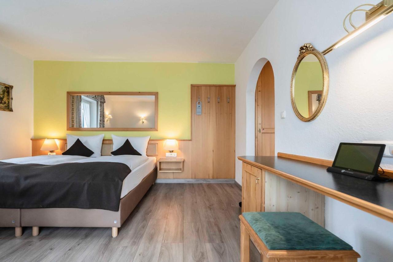 באד ווייסי Hotel Bellevue מראה חיצוני תמונה