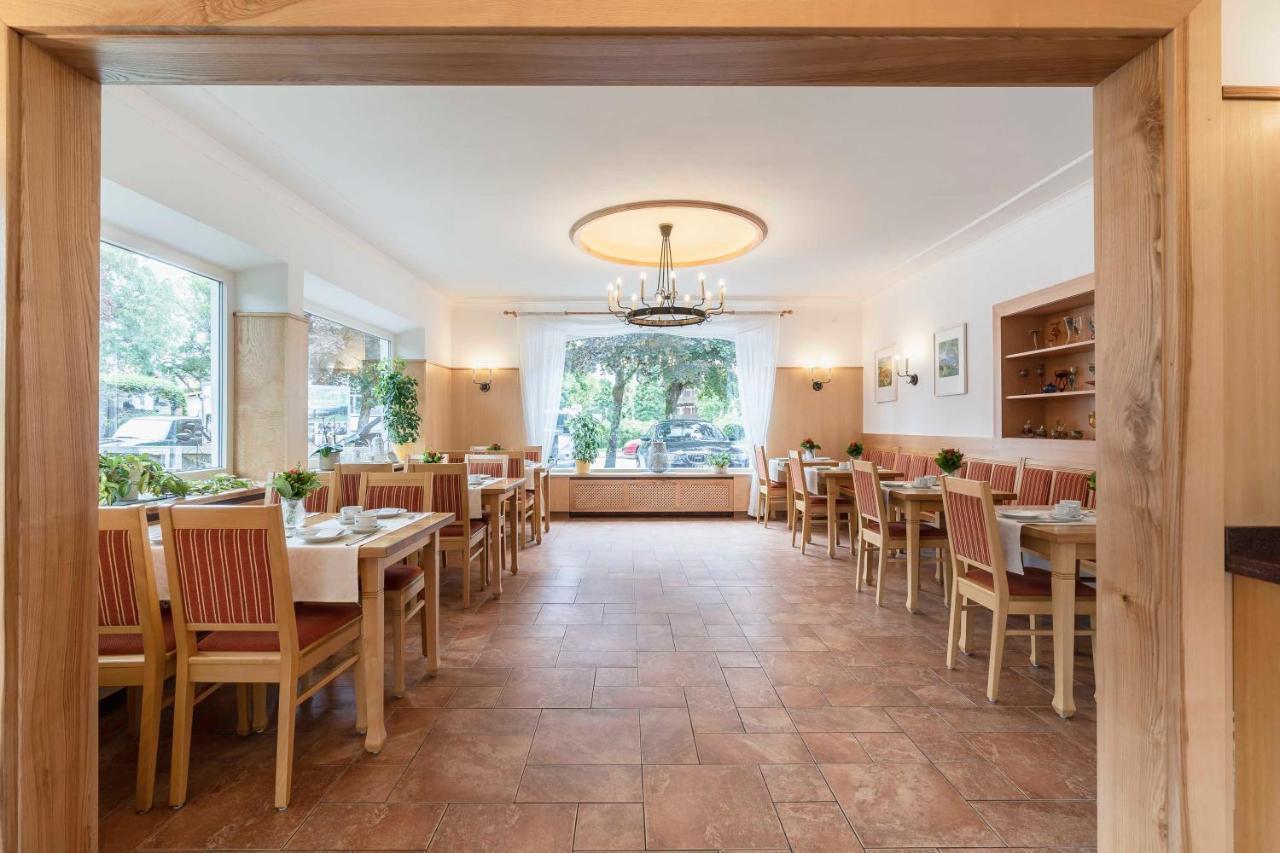 באד ווייסי Hotel Bellevue מראה חיצוני תמונה