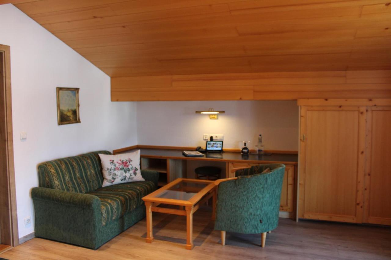 באד ווייסי Hotel Bellevue מראה חיצוני תמונה